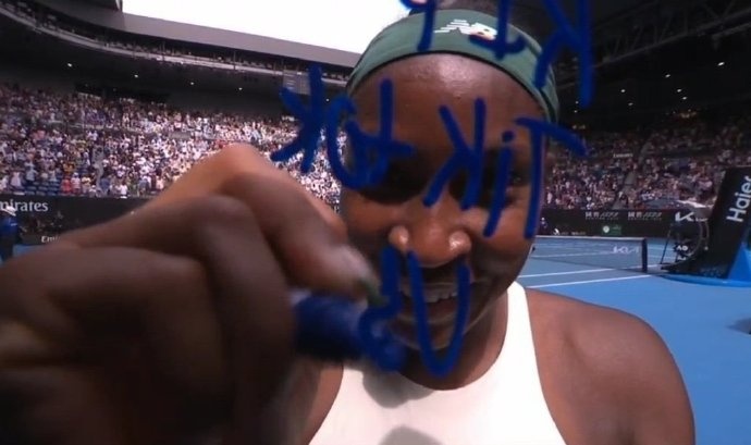 高芙:预感Tiktok未来还会回美国的,下架后我应该会被迫多读点书