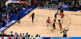 菜鸟丨9号秀扎克-埃迪狂揽6分21篮板6助攻 状元里萨谢12+4